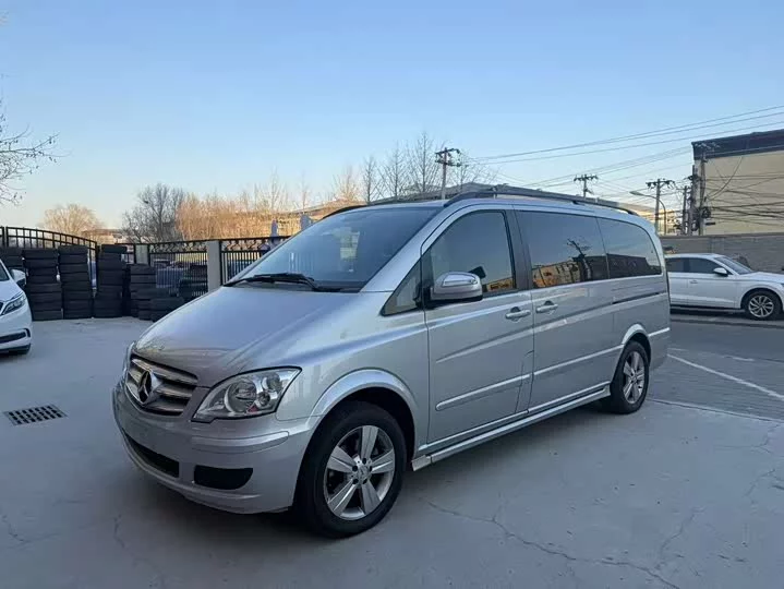Mercedes-Benz Viano
