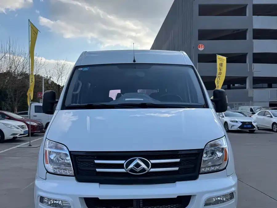 Maxus Xintu V80
