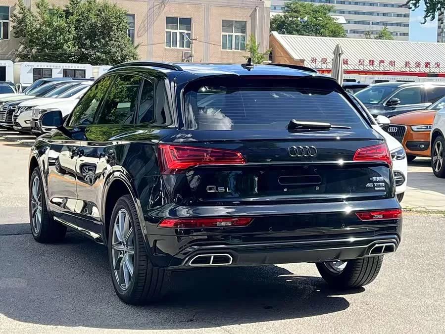 Audi Q5L