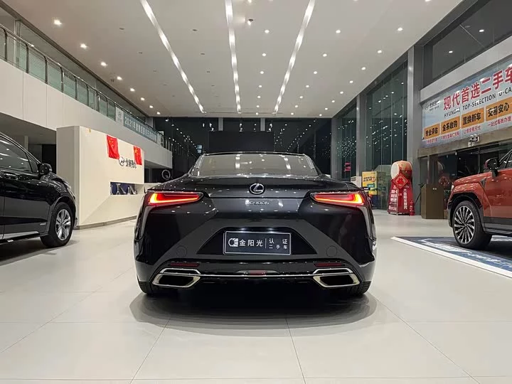 Lexus LC