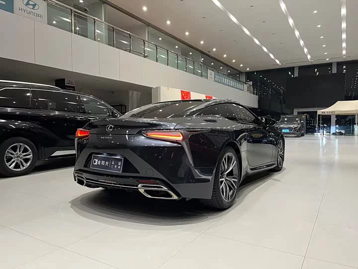 Lexus LC
