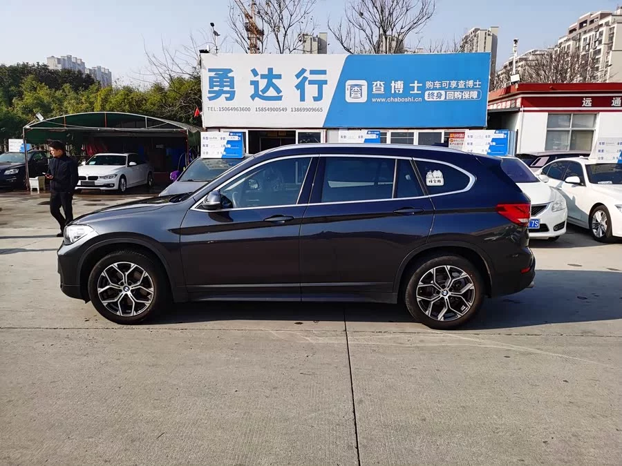 BMW X1