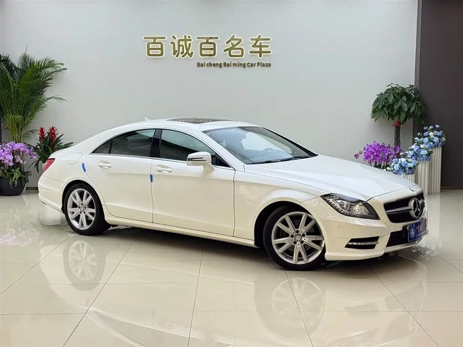 Mercedes Benz CLS