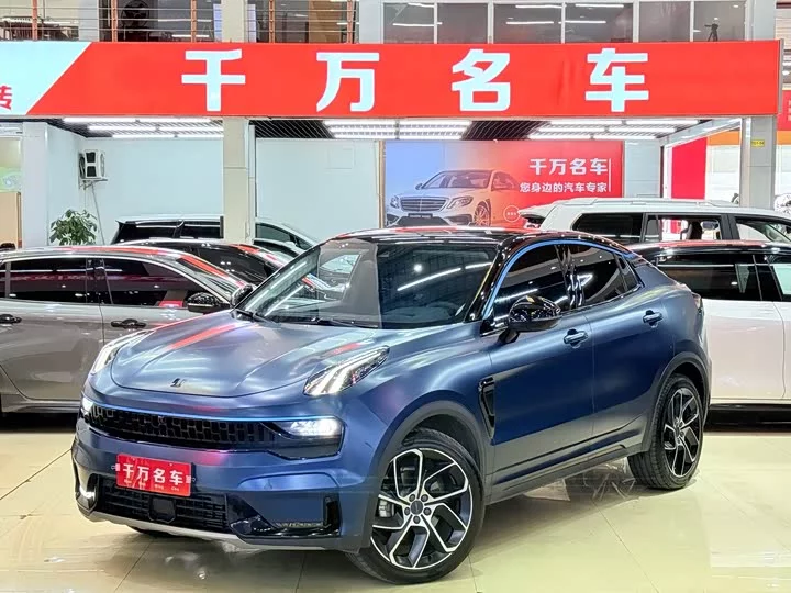 Lynk & Co 05