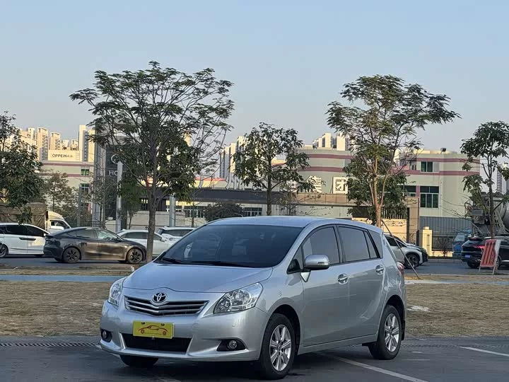 Toyota Verso / EZ