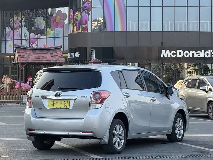 Toyota Verso / EZ