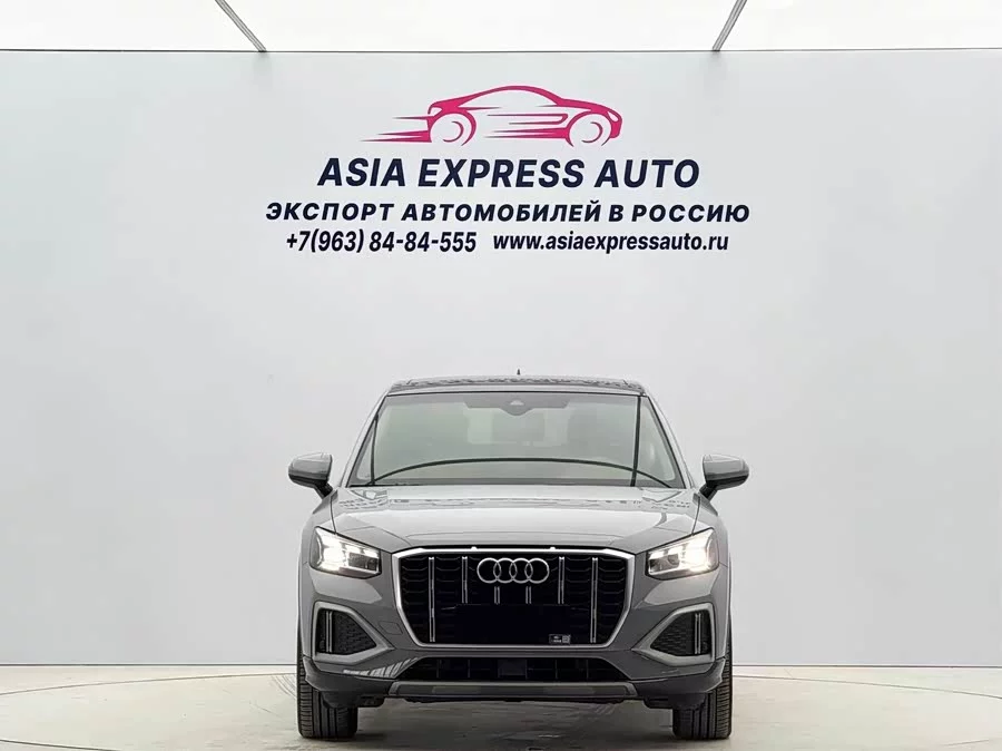 Audi Q2L