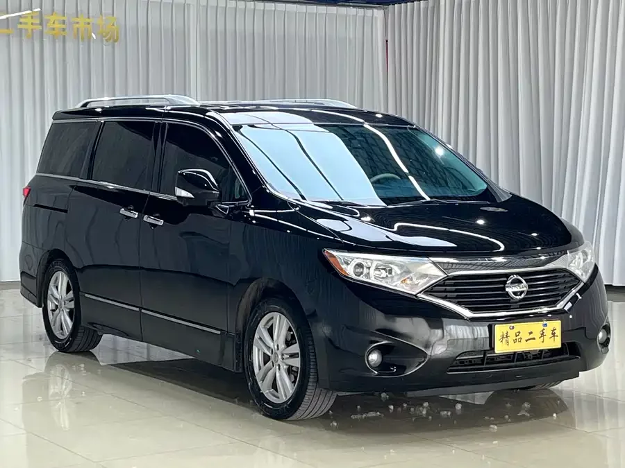 Nissan Quest