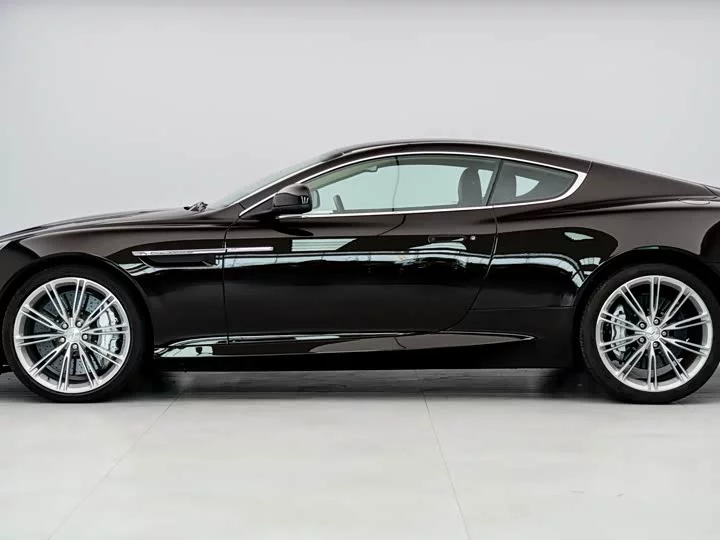 Aston Martin Virage