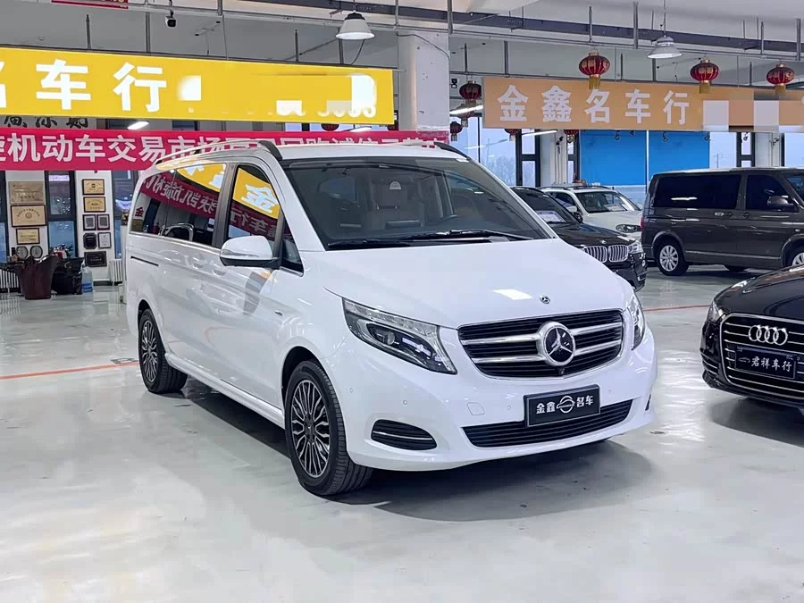 Mercedes Benz Class V