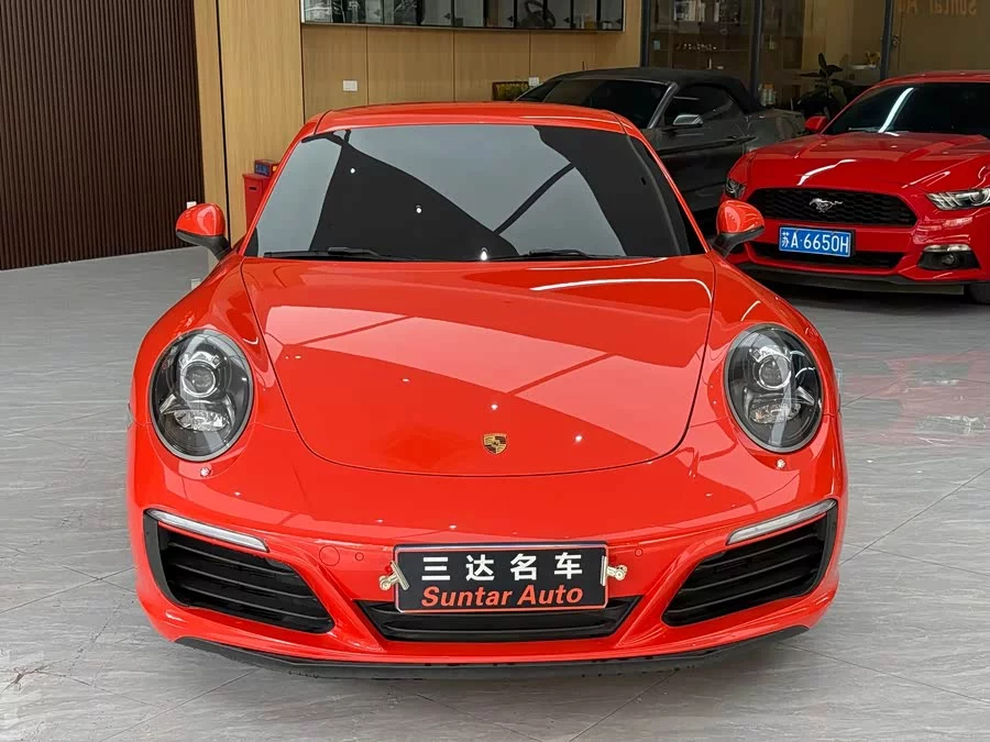 Porsche 911