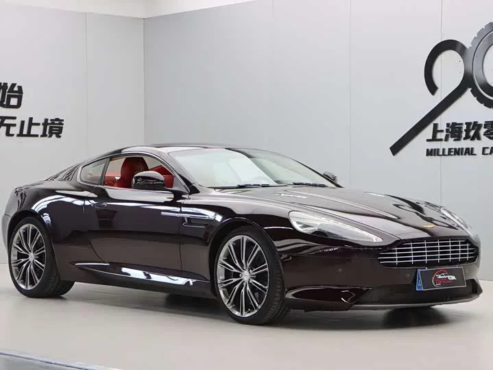 Aston Martin Virage