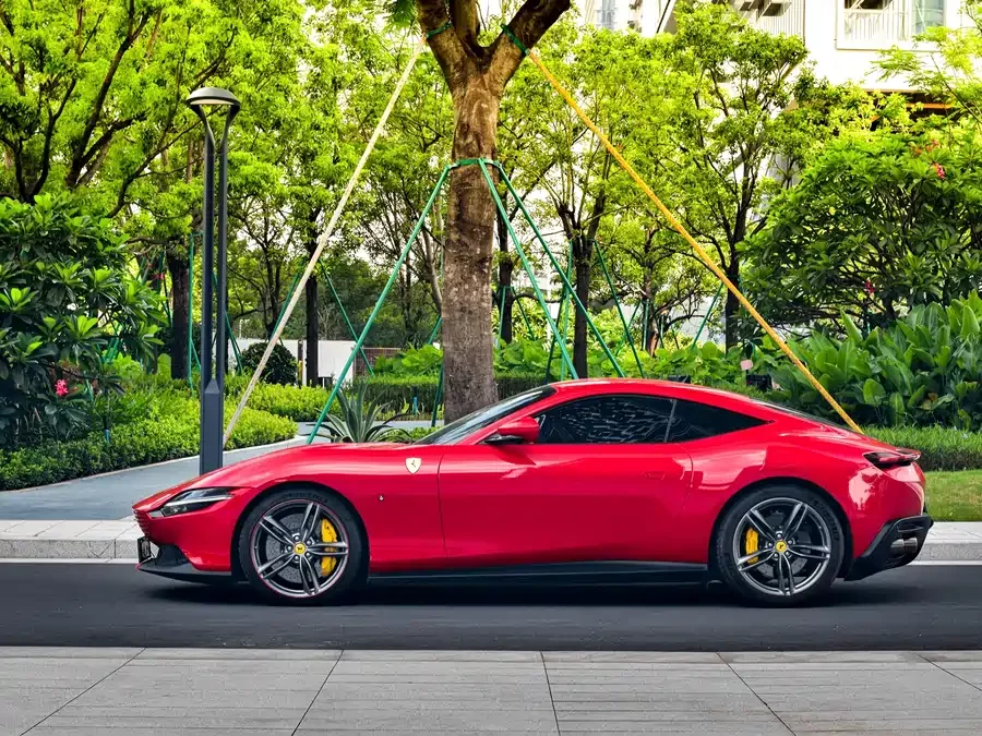Ferrari Roma