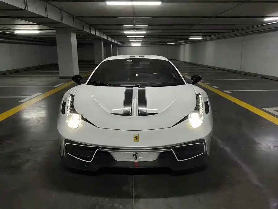 Ferrari 458