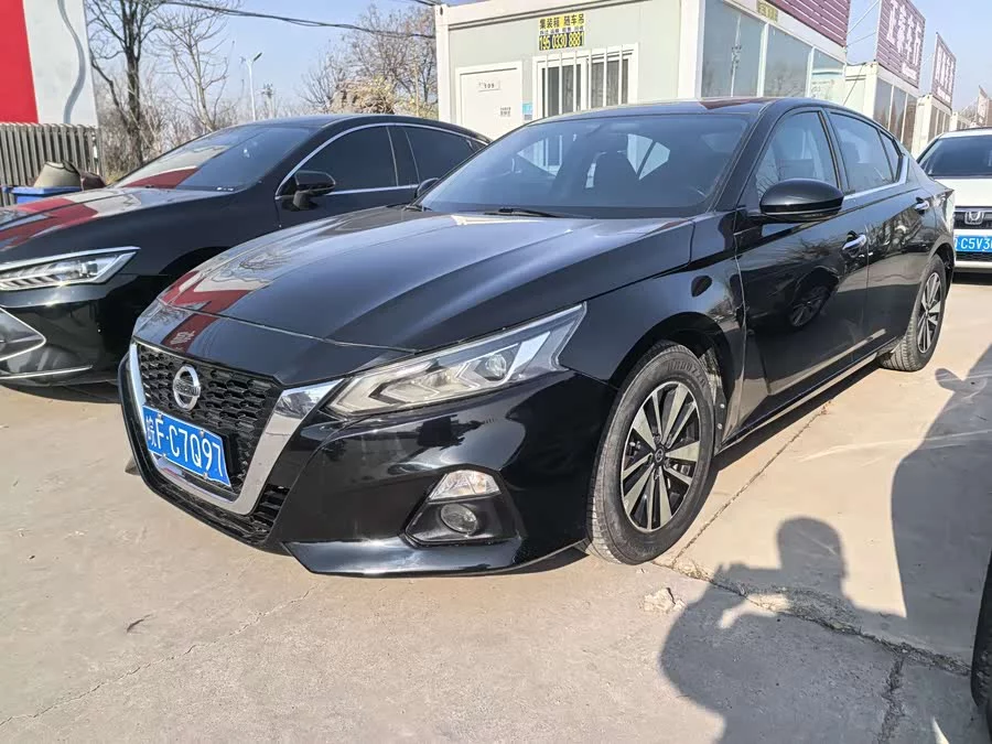 Nissan Teana
