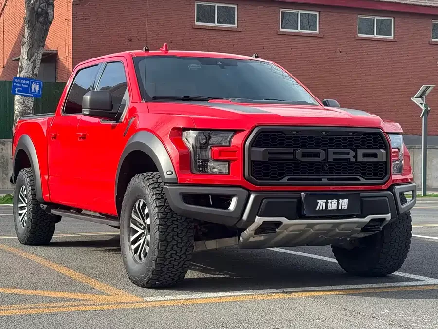 Ford F-150 Raptor