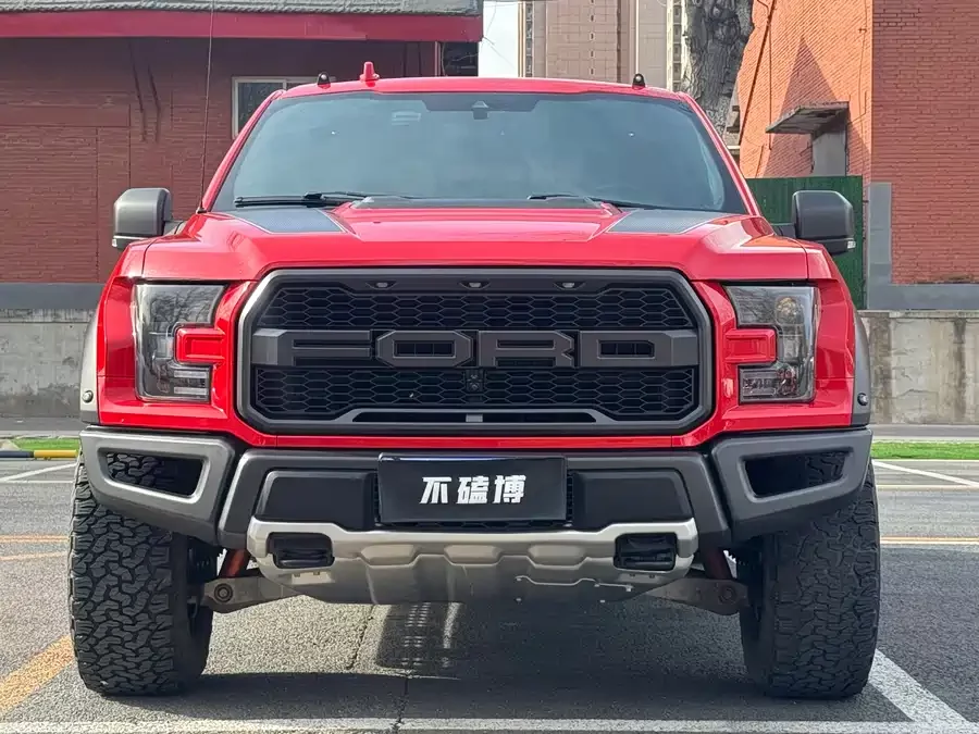 Ford F-150 Raptor