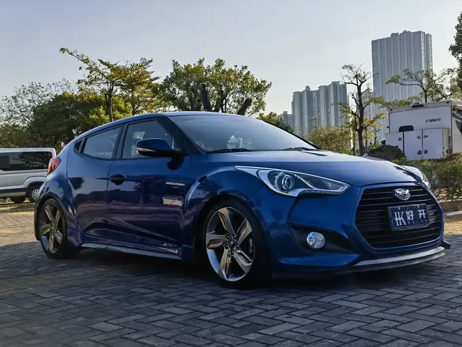 Hyundai Veloster