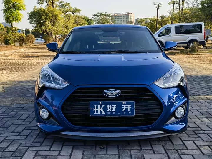 Hyundai Veloster