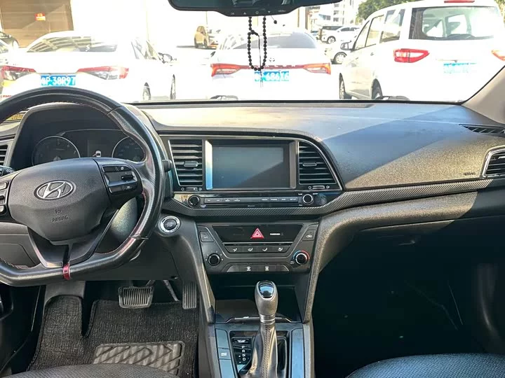 Hyundai lead