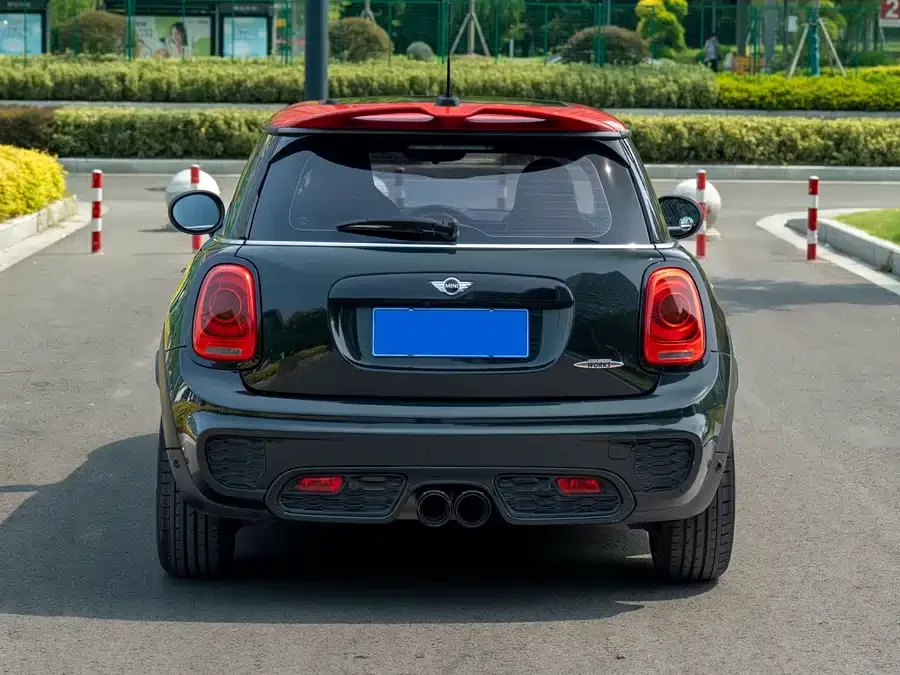 MINI JCW