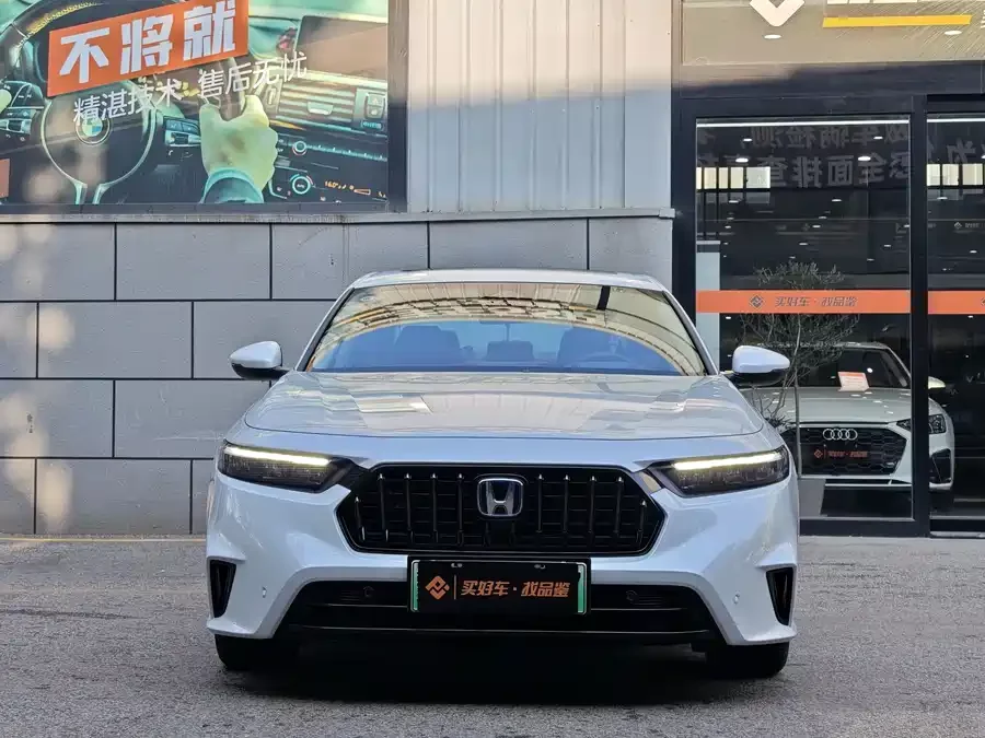 Honda Inspire PHEV