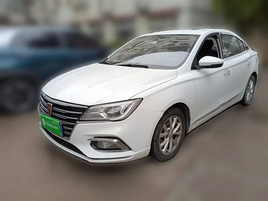 Roewe i5