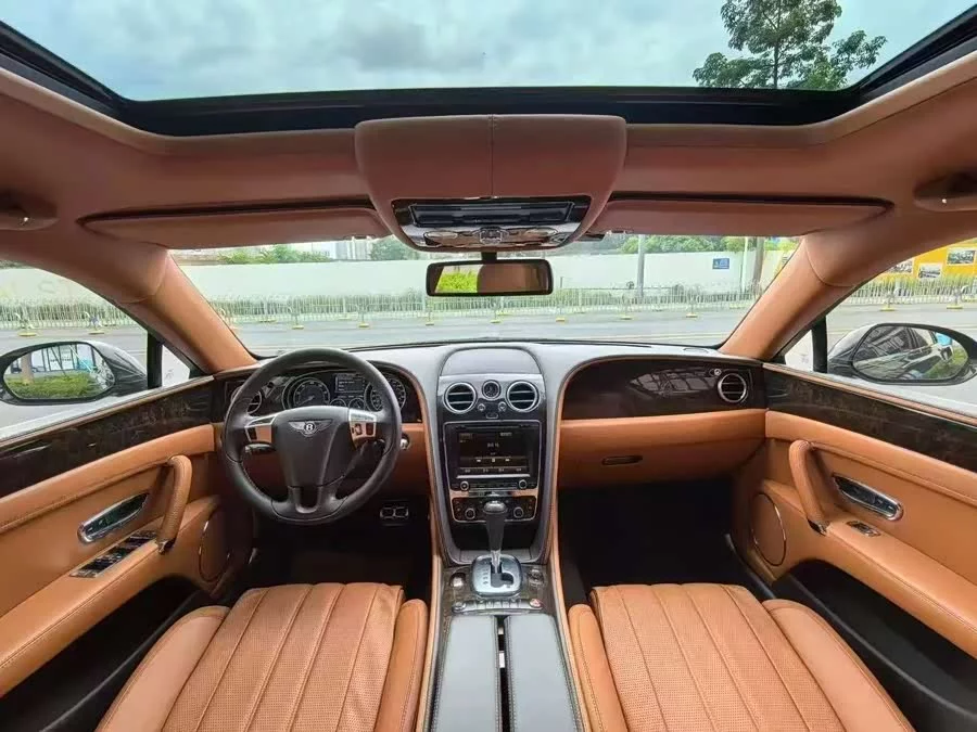 Bentley Flying Spur