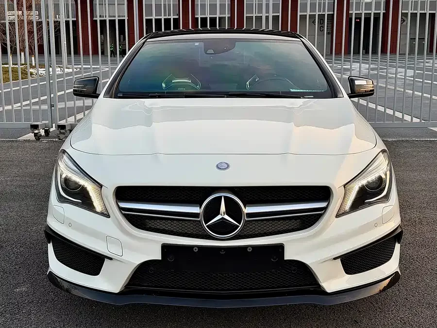 Mercedes Benz CLA AMG