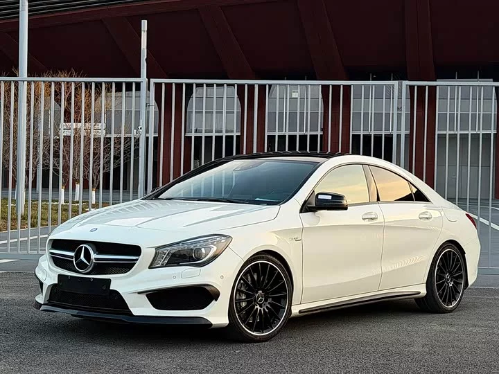 Mercedes-Benz CLA AMG