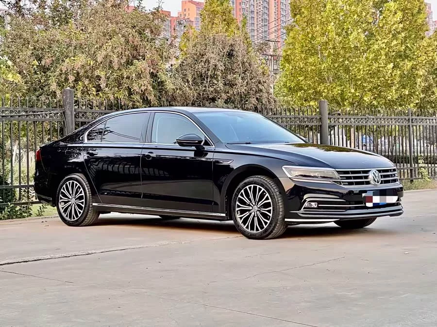 Volkswagen Phaeton / Phideon