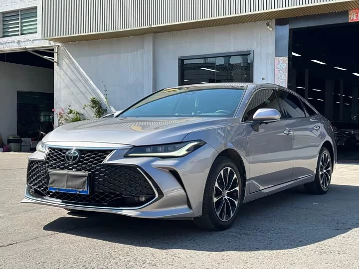 Toyota asian dragon