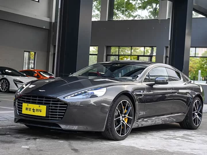 Aston Martin Rapide