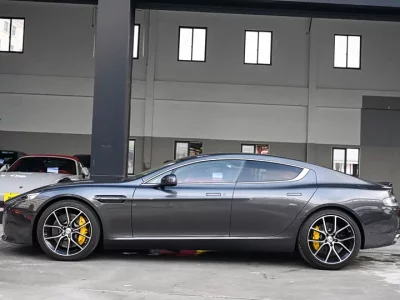 Aston Martin Rapide