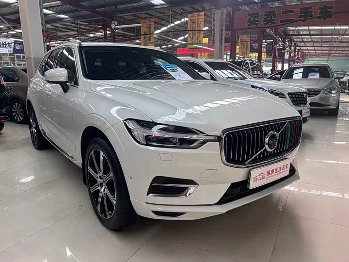 Volvo XC60 Plug-in Hybrid