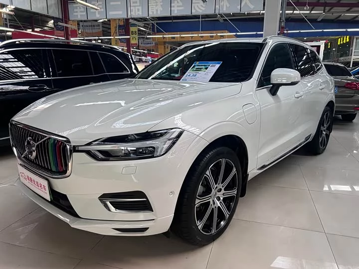 Volvo XC60 Plug-in Hybrid
