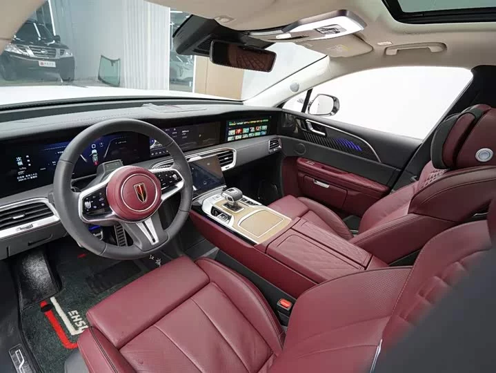 Hongqi E-HS9