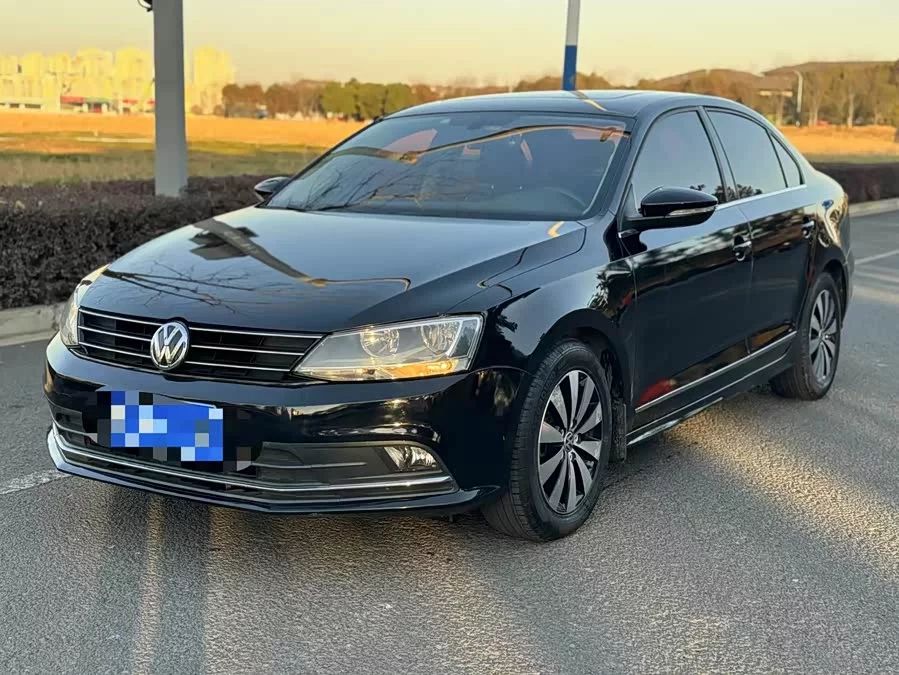 Volkswagen Sagitar