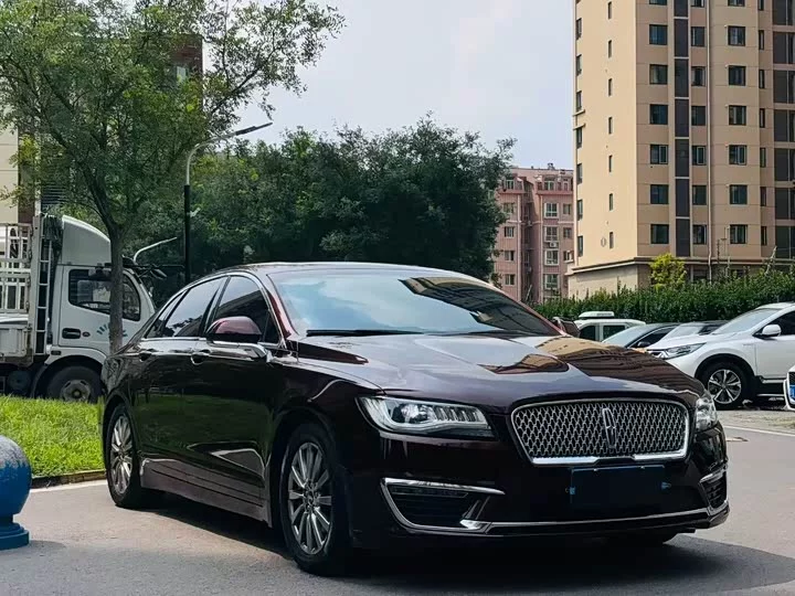 Lincoln MKZ