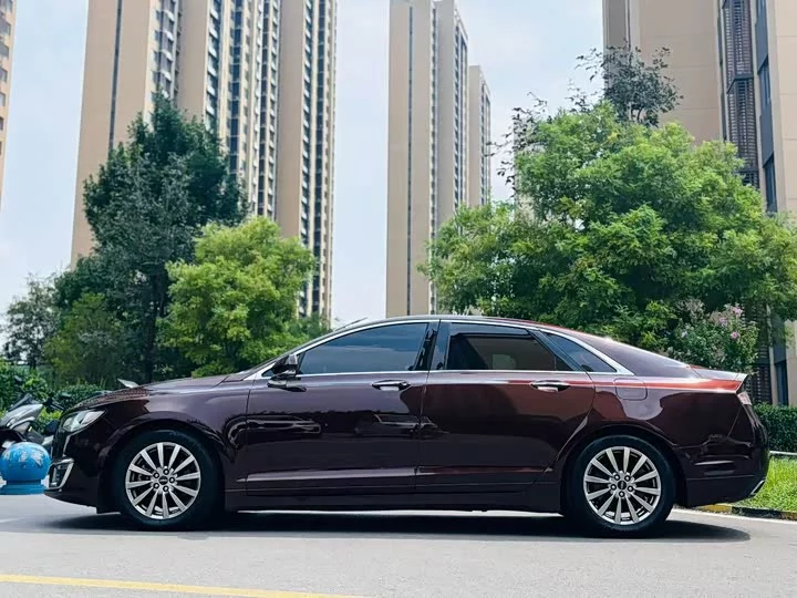 Lincoln MKZ