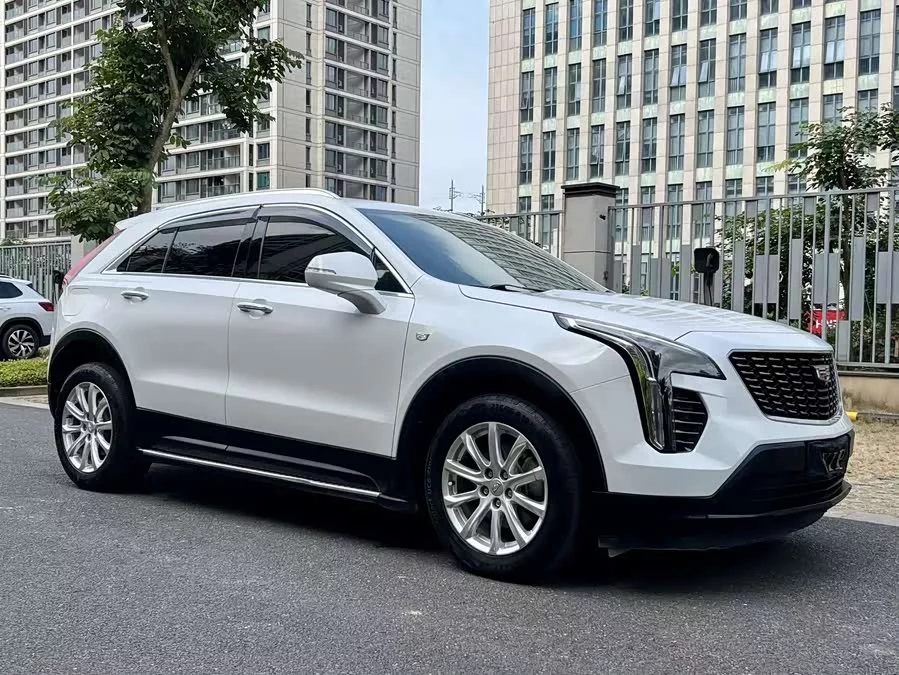 Cadillac XT4
