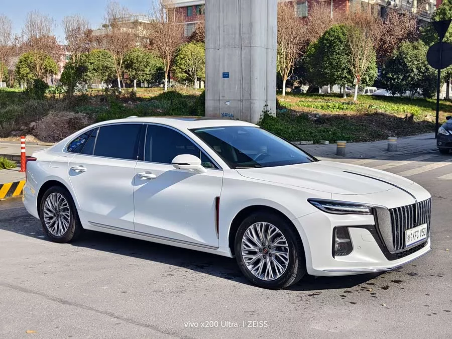 Hongqi H5