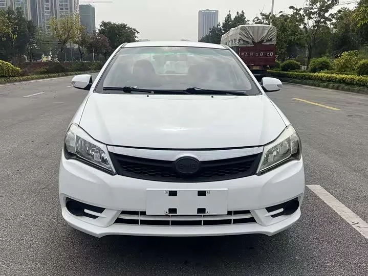 BYD F3