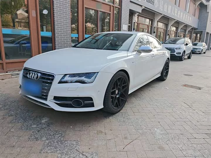 Audi S7