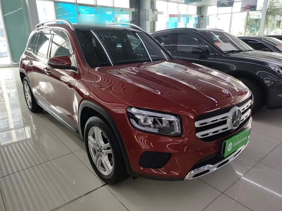 Mercedes Benz GLB