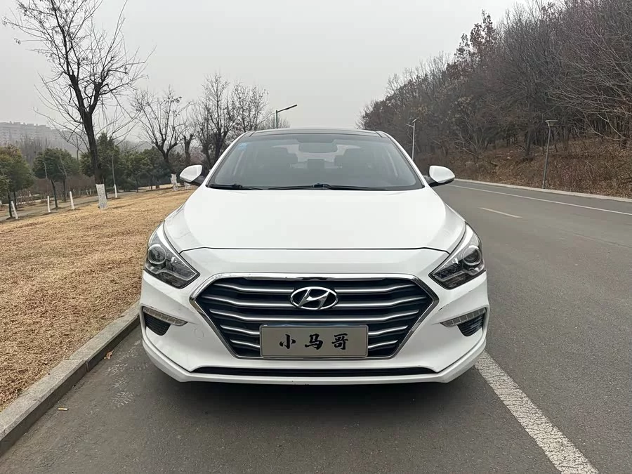 Hyundai Mistra