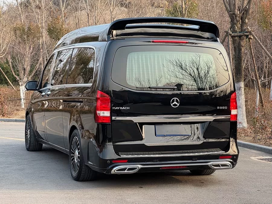 Mercedes Benz Vito