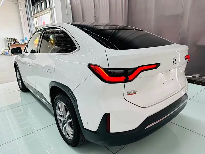 NIO EC6