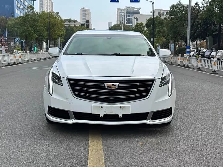 Cadillac XTS