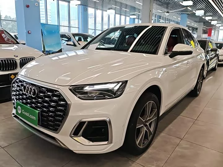 Audi Q5L Sportback
